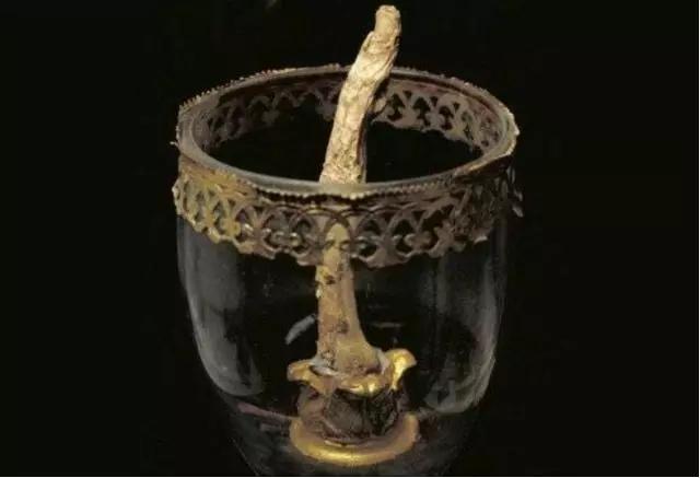 『爱因斯坦』最惊悚的收藏——名人器官，爱因斯坦大脑、肖邦心脏、伽利略手指