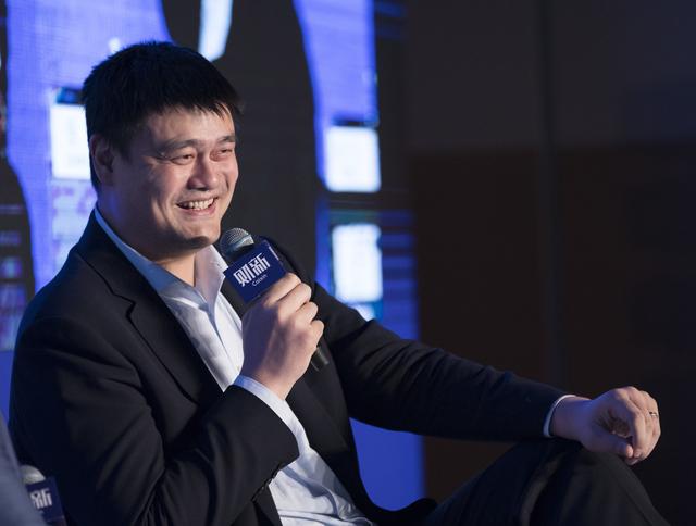 『颜妮』09年的火箭，阵容到底有多豪华？姚明最接近总冠军的一次