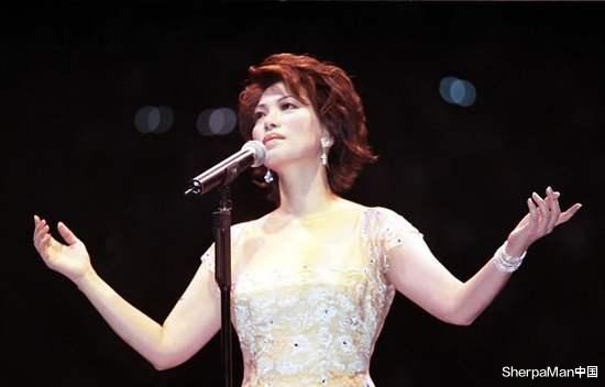 耳机|别熬夜等苹果新品了,国产耳机都获日本设计大奖了,重量比纸还轻