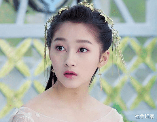 「杨紫」?扮演“天下第一美女”的女星:前5位都被吐槽,唯独她实至名归!