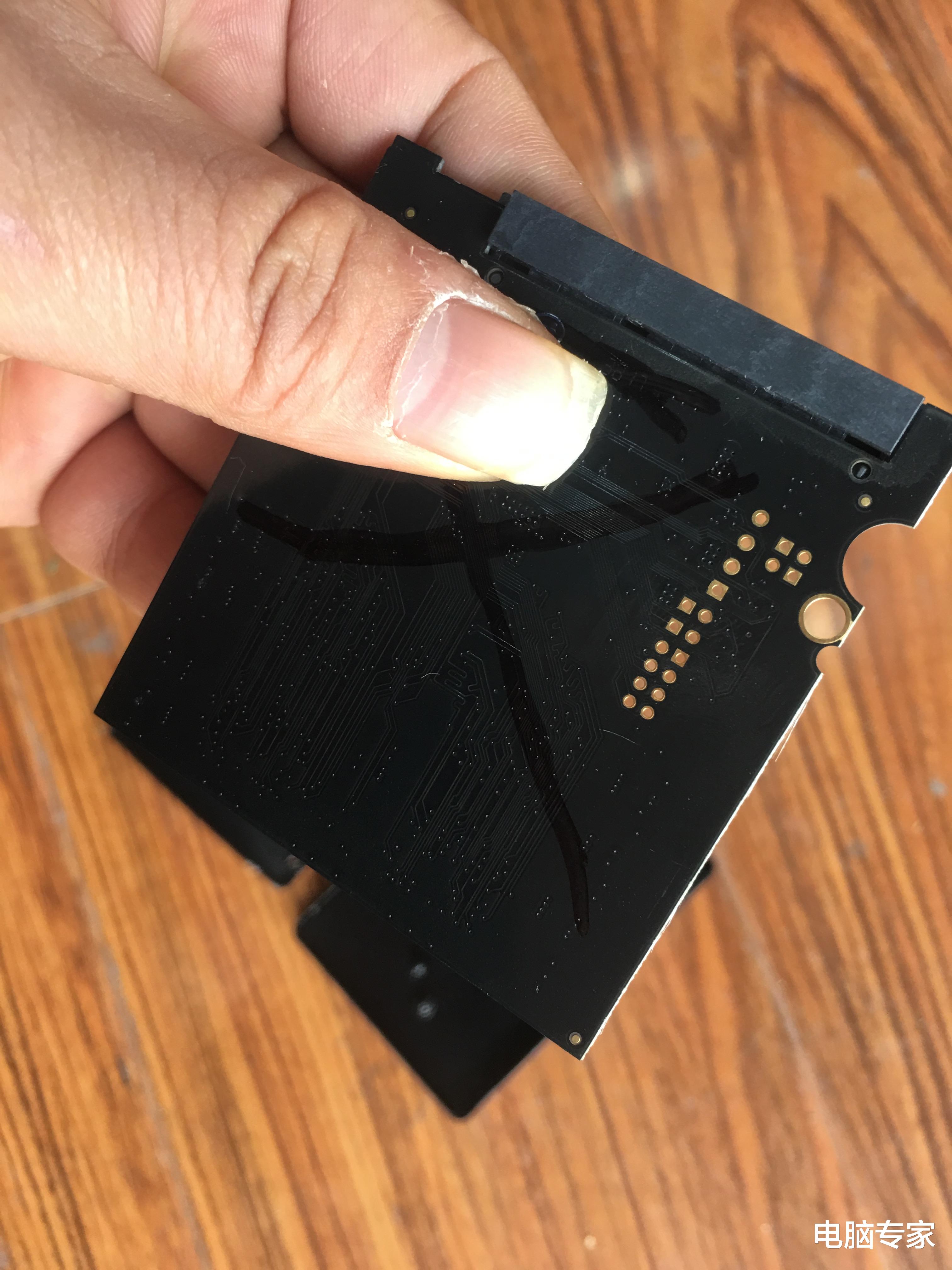 固态硬盘|电脑固态硬盘应该怎么选？选什么类型和多大容量硬盘最合适？