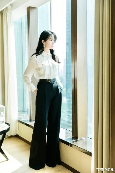 穿衣搭配|当刘诗诗、刘亦菲同框比穿搭,一个高贵一个冷艳,气质真难分高下