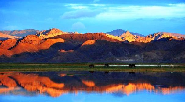 「班公湖」战略要地阿克赛钦：加勒万河被称为九龙冲、班公湖不亚于三大圣湖