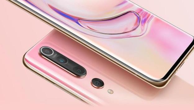 小米科技@全球手机销量排行榜：华为销量下跌近60%，小米重返国内第一！