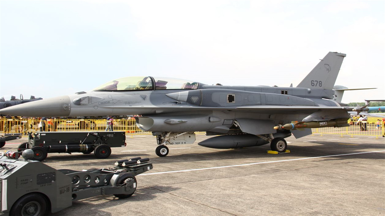 f-16|宁要二手的F16，也不要歼10，中国战机出口再次落败！