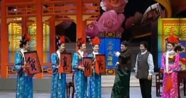 赵丽蓉|赵丽蓉：一婚生两2子丧夫，再嫁小叔生2子再守寡，死前要求安乐死