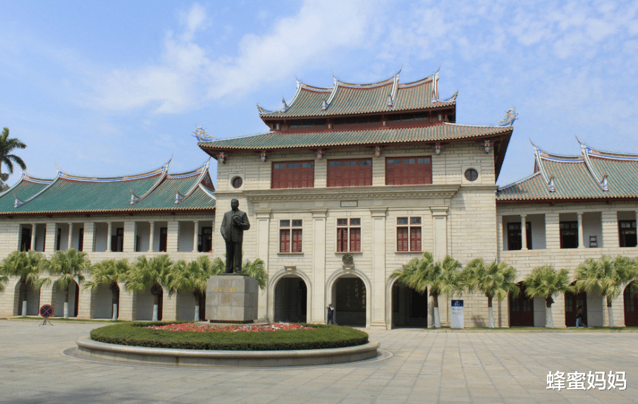 厦门大学|2020“最惨”的1所985大学,2次征集志愿无果,考生:还真瞧不上
