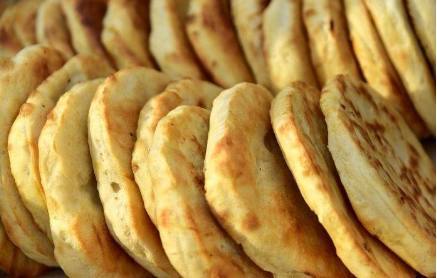 牛肉|请朋友吃个简单的饭，他30年也没吃过这么香的美食