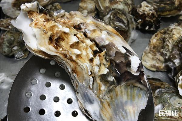 雄性激素|雄性激素一旦“见底”，男人可能会出现三种表现，早发现早补足