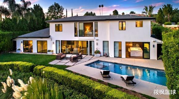 雷霆队|整整四千万！威少做出这一重大决定，这是要助火箭拿总冠军的节奏啊！