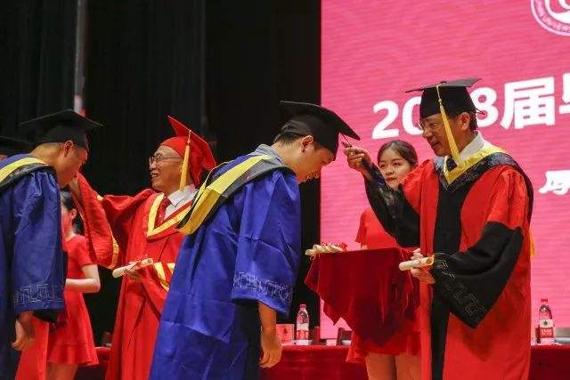 [高校]武汉最低调的211曾差点进入985行列，如今位列湖北第三却常被忽略