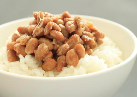 脑出血■脑出血不是突然到来,身体的七个信号,出现2个以上,尽早就医