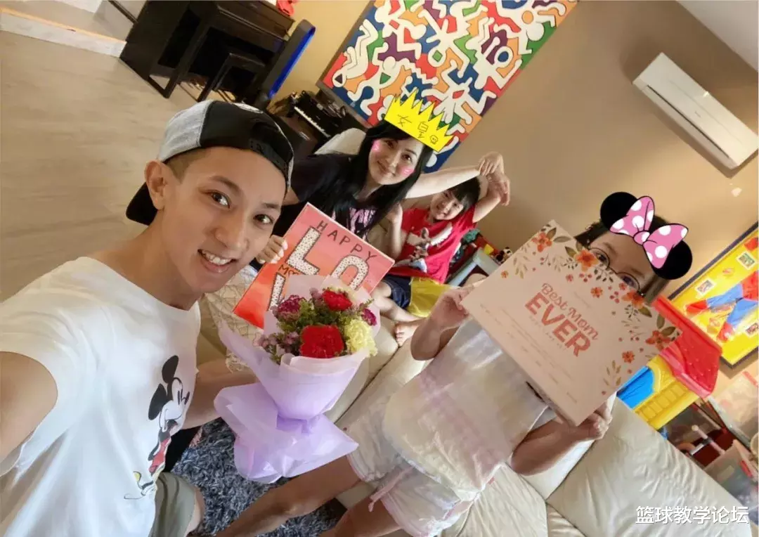 『吴尊』被姚明打到绝望！狂输中国队102分！他成了亚洲女粉丝最多的球员