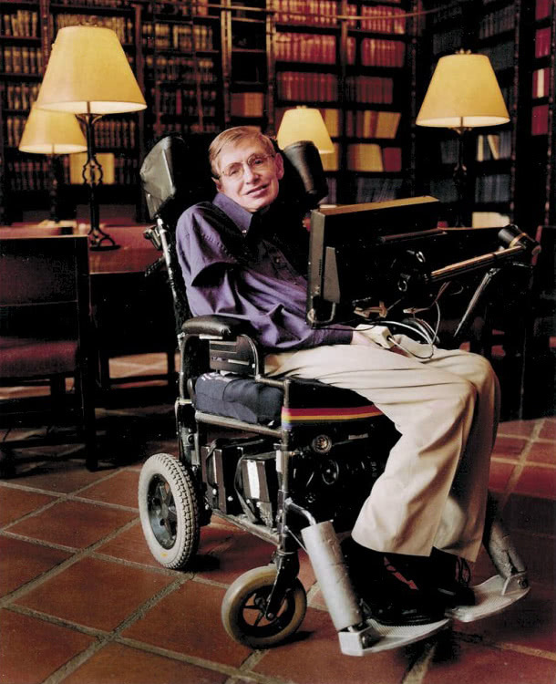 「秦始皇」秦始皇还活着？多人称霍金在世前爆出真相，是真是假？