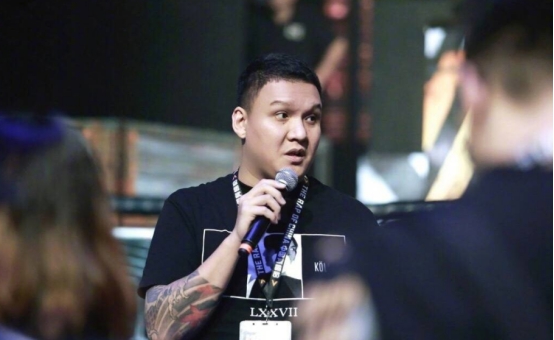 爱奇艺|参加好声音被淘汰，误打误撞嫁给爱奇艺总裁，她才是人生赢家