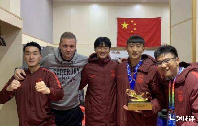 中超|前途无量！中超豪门为刚满17岁新星报名：中国姆巴佩来了！