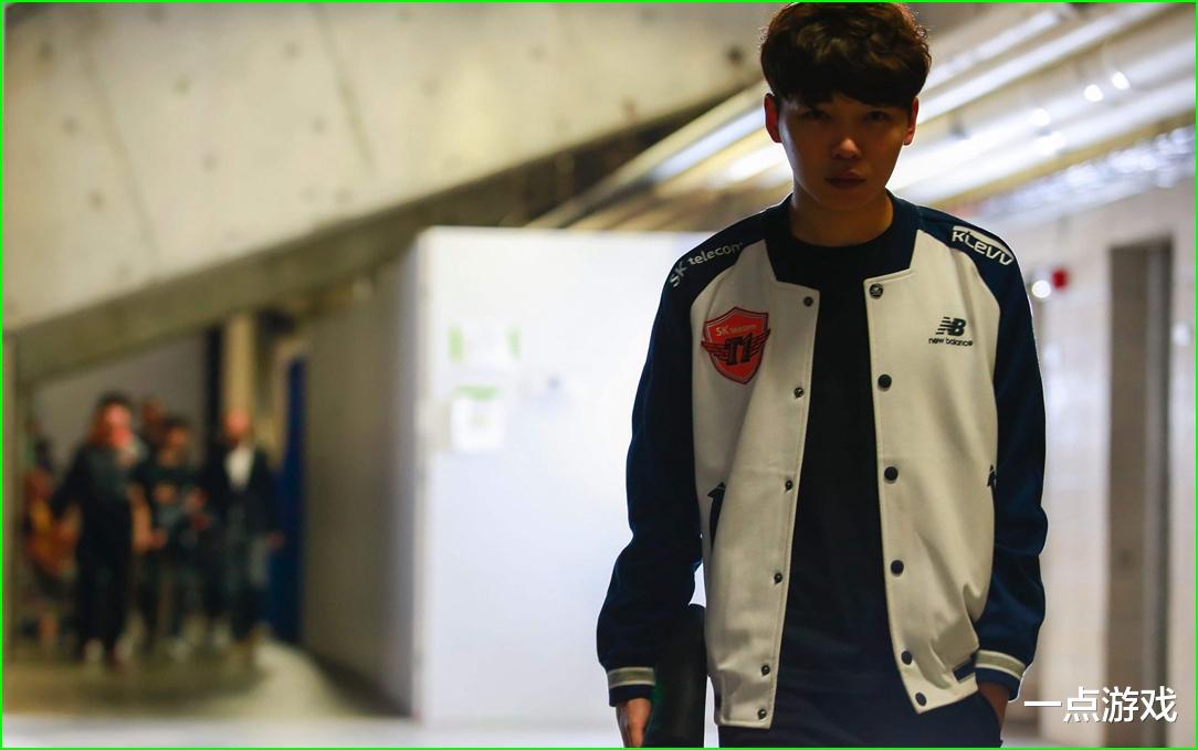 Uzi|有望复出？Marin韩服王者近千胜点，网友：复出可能性远超Uzi!