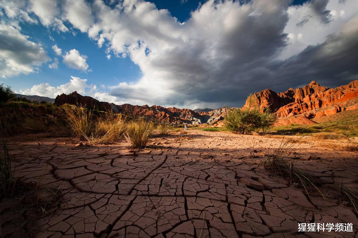 『干旱』超级干旱在发生？卫星数据显示欧洲正面临威胁，未来或影响50亿人