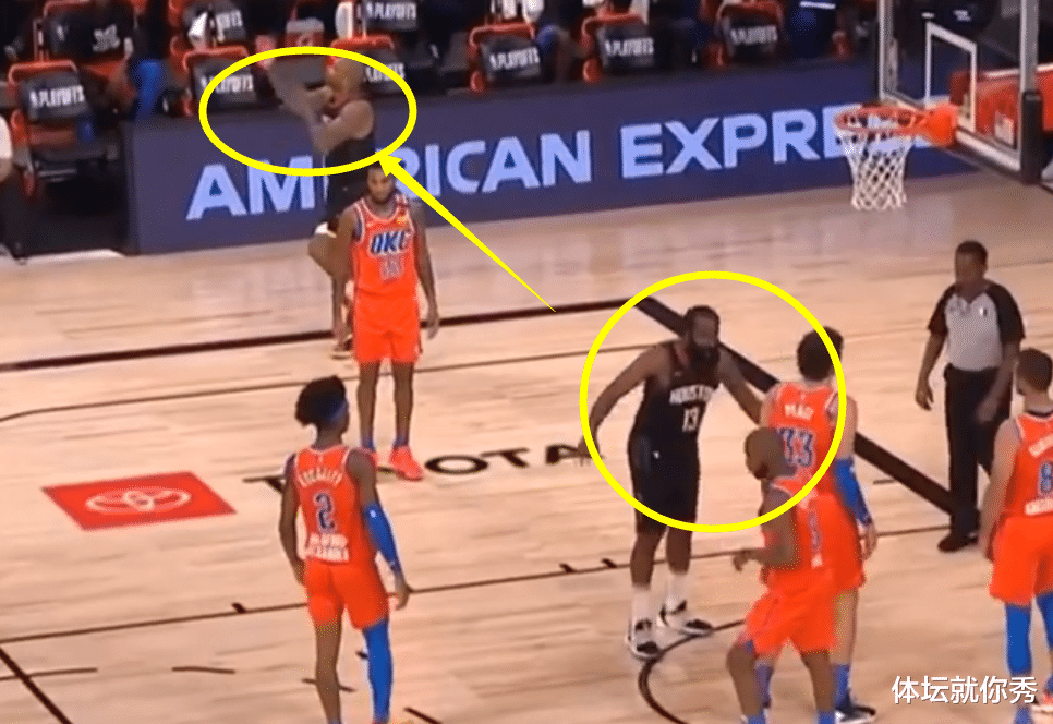 保罗|落后18分，保罗要1V1单防哈登，3秒后结果太尴尬，谁注意塔克的举动