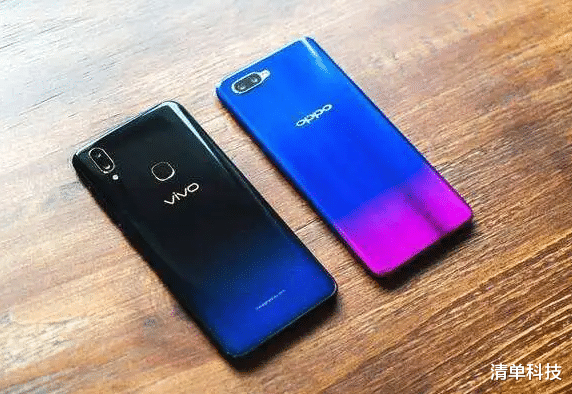 小米科技▲小米手机性价比更高，但是为什么大家宁愿选择OV也不选小米？