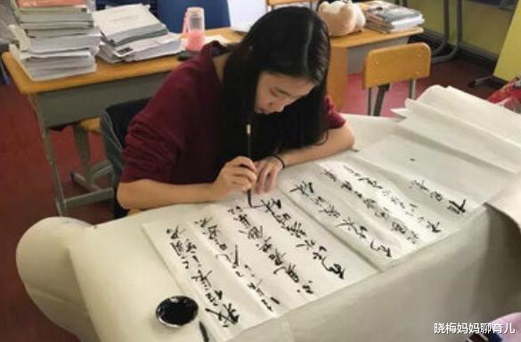 考试|女生进入高中后，为何成绩“最容易”下滑？老师“揭秘”4大原因