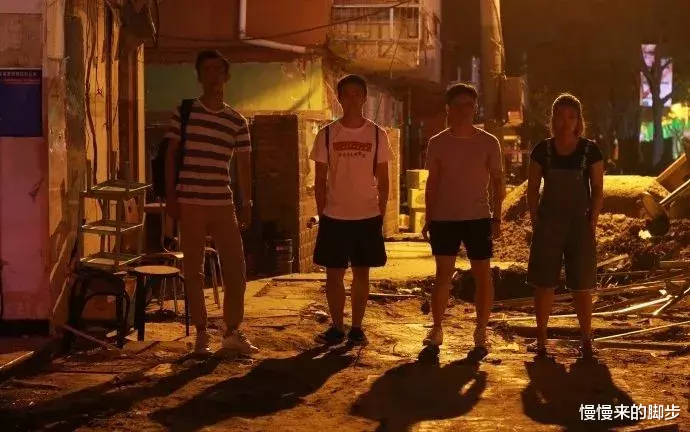 李雪琴|丧丧的李雪琴,走红也救不了她……