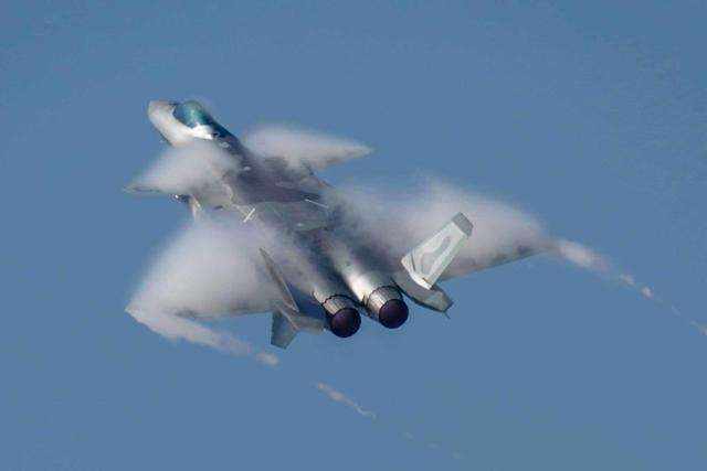 [高超音速]美国负责吹牛，中国负责实现！盘点那些被美国人“吓出来的”高精尖武器。