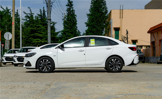 动力|科鲁泽外观帅气又动感，1.3T动力足，1.5L发动机稳定可靠