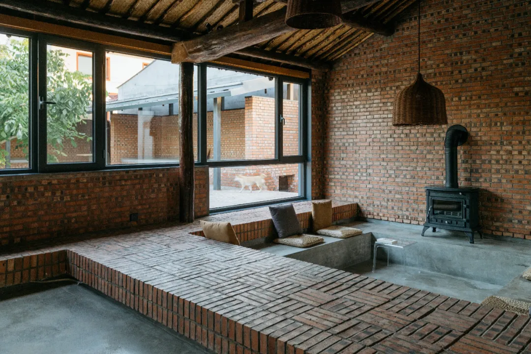 莫兰迪|亢院 | 一方小院，两颗核桃树，在学霸设计师的院子里，来一场亢奋的狂欢