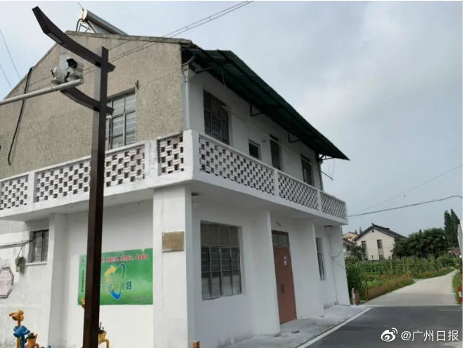 冰视频|众筹买楼抱团养老15年后，上海93岁老太和老伙伴们把这栋楼捐了