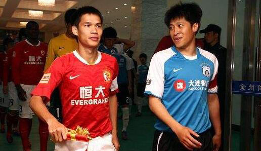 广州恒大|郜林之后又一位恒大功勋，即将火线驰援深足一线队，曾是恒大队长