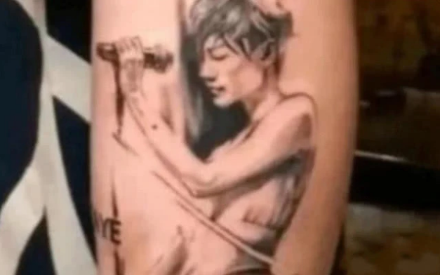 「王菲」谢霆锋把王菲纹在身上以示真爱，大儿子的一幅画却让网友揪心了