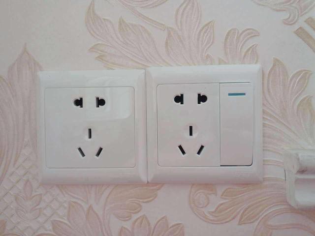 【】安装插座常犯的5项错误要怎么避开?电工师傅说出了方案,快记下