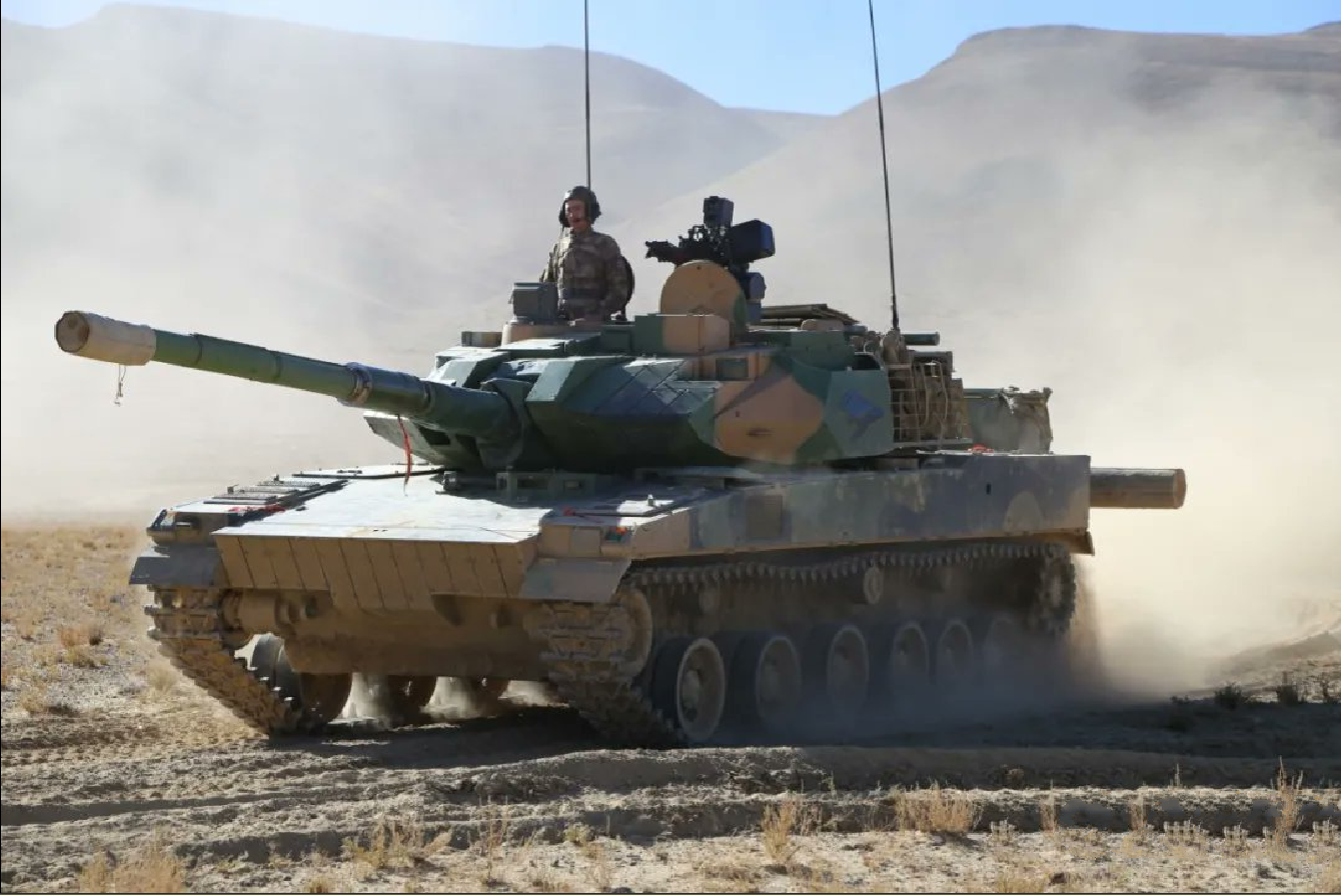 轻型坦克|15式新型坦克又亮相，印网友：看到中国这坦克，印军就识相撤退了