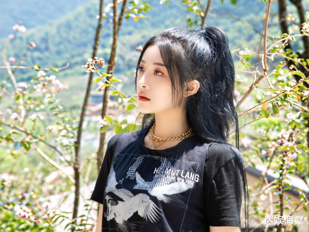 迪丽热巴|最美100张面孔排名：热巴21名，赵丽颖第37，而硬糖少女的她排第3