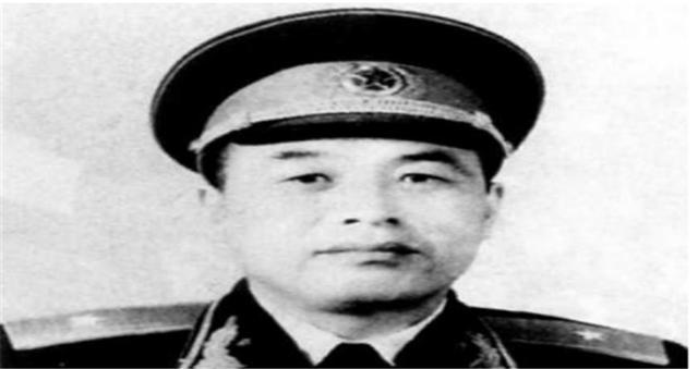 陈锡联|他是陈锡联上将的传令兵,建国后陈锡联成副国级,他却成了正国级