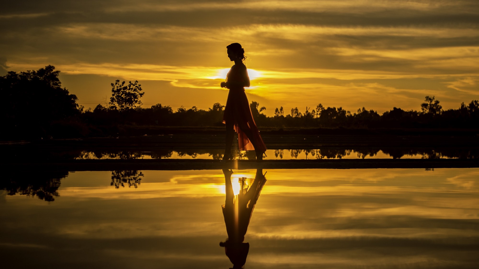 「巨蟹座」六月上旬,一时恼羞成怒,又追悔莫及,三星座控制情绪,自我反思