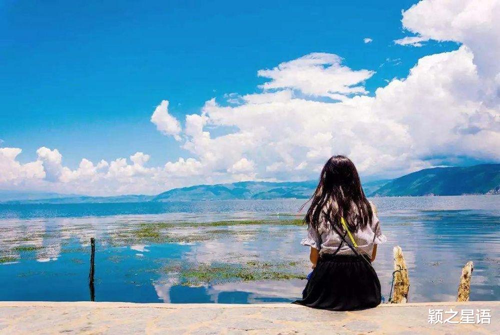 杨丽萍▲苍山洱海,杨丽萍别墅,女弟子水月嫁女伴