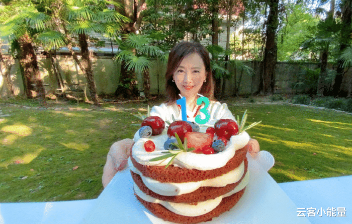 翁虹|一个人人都想娶的女星，古天乐苦苦追求而不得，今52岁美得不像话