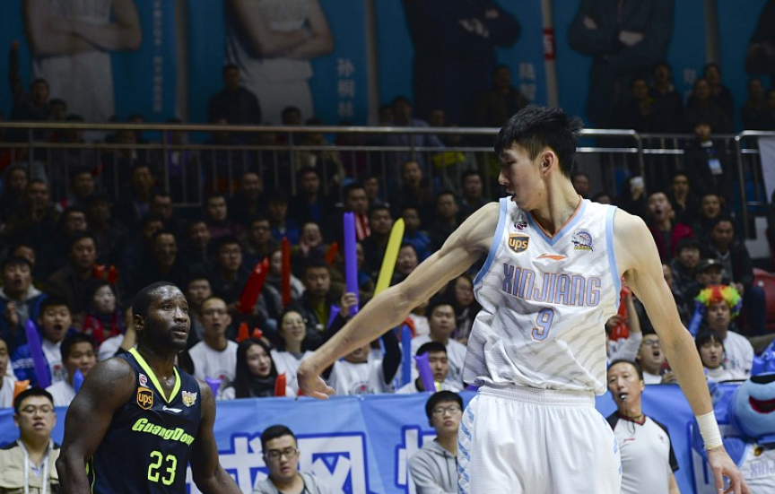 「新疆男篮」CBA重启制度新进展！保留使用外援权力，新疆男篮危险了