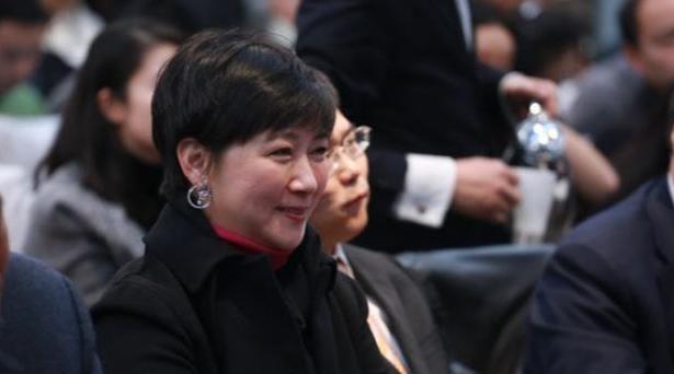 曾是中国最富有夫妻，借15万打造2700亿帝国，却无人继承只能送人