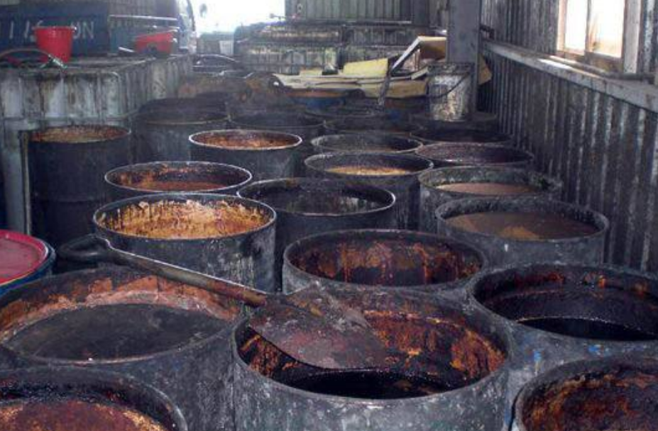 黄金|中国出口的垃圾，被欧美当做“液体黄金”，中国每年赚取20亿