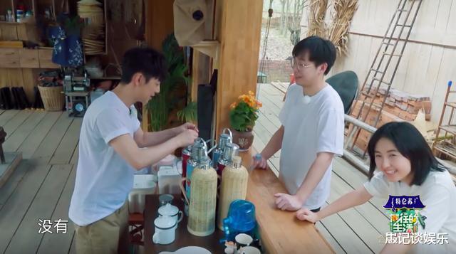 「张子枫」张子枫录综艺被批，我看到了人性最可怕的一面