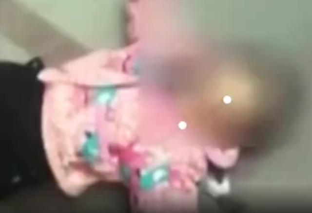 「」女子将2岁儿子从14楼摔下，孩子死后痛哭：我想我的孩子