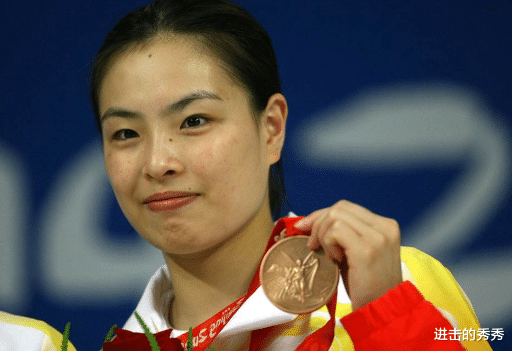 吴敏霞：跳水皇后吴敏霞近况，瘦成“皮包骨”让人心疼，病情看来瞒不住了