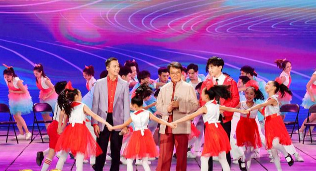 春晚|为何春晚30多年一直坚持假唱？没有无视观众想法，原因很无奈！