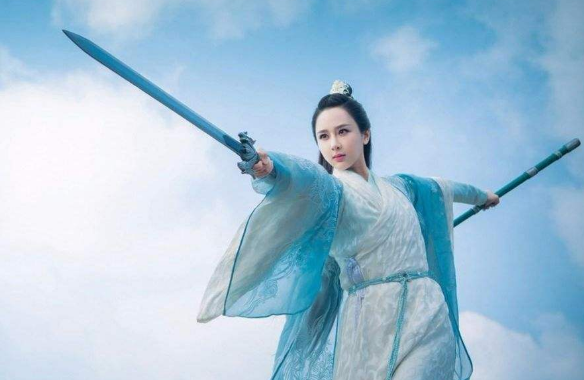 杨紫|杨紫为演好一个角色7天瘦10斤，得知减肥方法后，普通人做不到