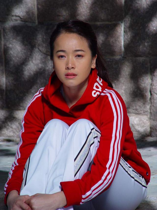 「左小青」姜文带她出道，获陈道明力捧，左小青为何嫁给大她20岁的富豪？