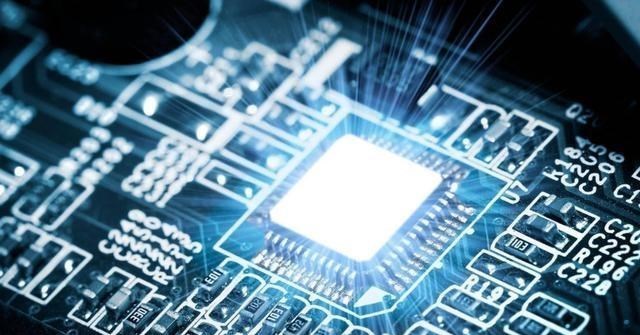 光刻机|好消息!我国新型光刻设备问世,解决多项被国外“卡脖子”技术