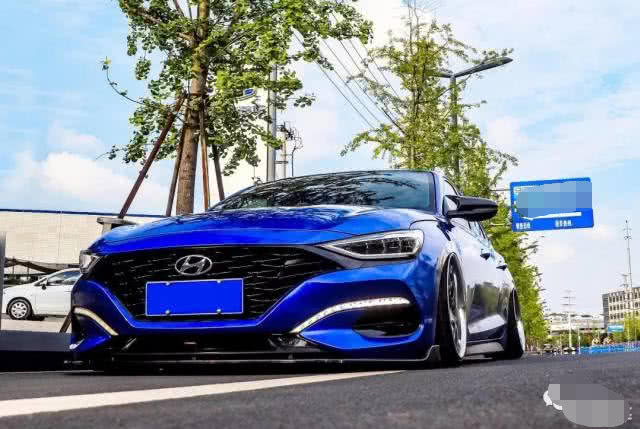 『菲斯塔』本田思域和现代菲斯塔,两者选谁比较好,差距到底有多大